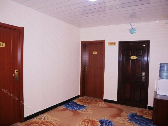 Yingbin Business Hotel - Photo2