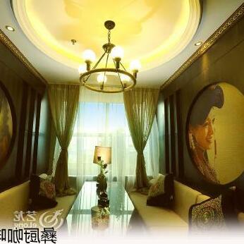YI Prince' Palace Hotel - Photo2