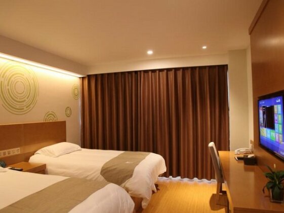 GreenTree Inn Xingtai Development Zone Zhongxing Road International New City Business Hotel - Photo2
