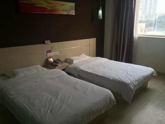 Thank Inn Chain Hotel Hebei Xingtai Qinghe Railway Station - Photo4