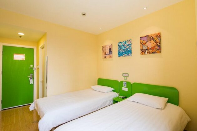 Hi Inn Xining Dongdajie Road - Photo2