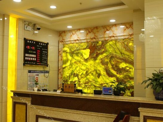 Longqing Business Hotel - Photo3