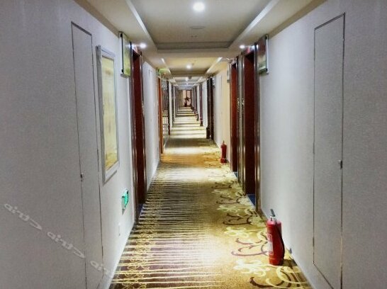 Super 8 Xining Xinqian International - Photo4