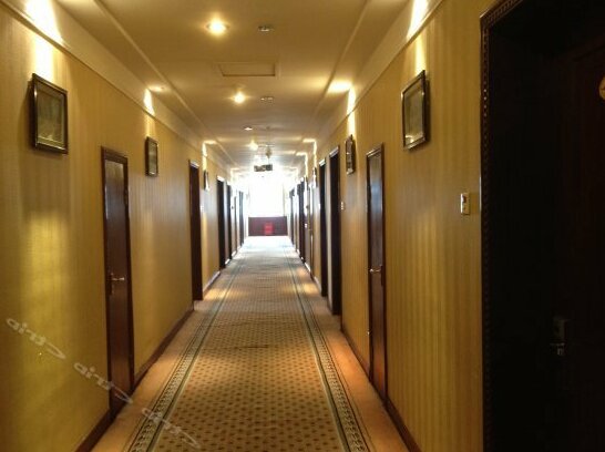 Super Leisure Hotel - Photo4