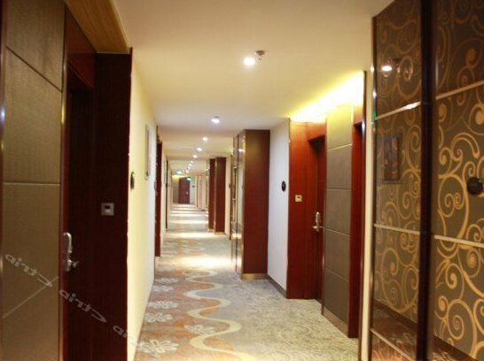 Xinrong Business Theme Hotel - Photo5