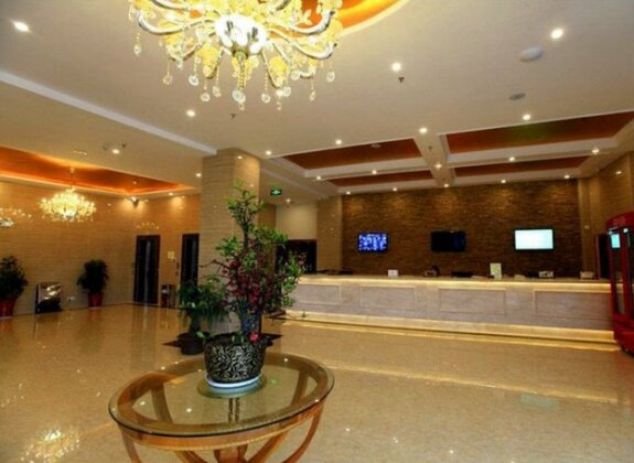 GreenTree Inn HeNan XinYang ShangCheng County HuangBaiShan Road Times Shopping Mall Express Hotel - Photo3