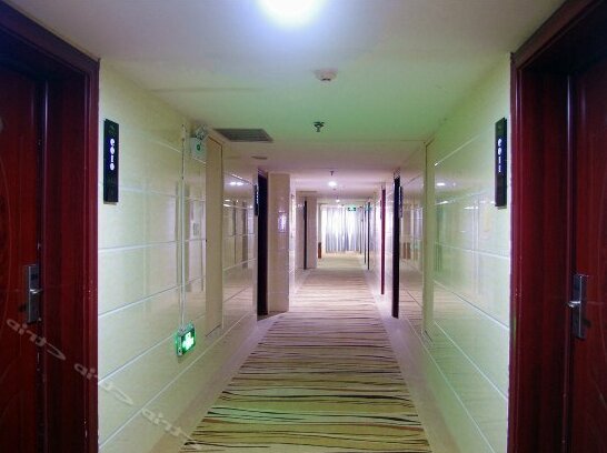 Ruilong Business Hotel Xinyang - Photo4