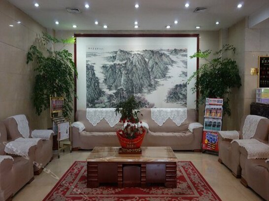 Xinyang Shihe Hotel - Photo2