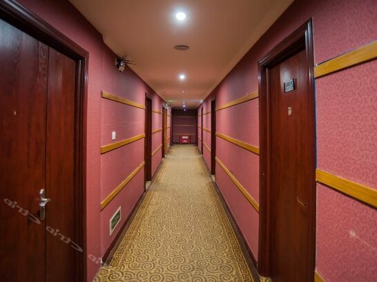 Phoenix City Business Leisure Club - Photo2