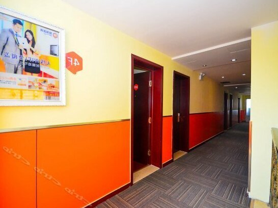99 Chain Inn Fengxian Bus Station - Photo4