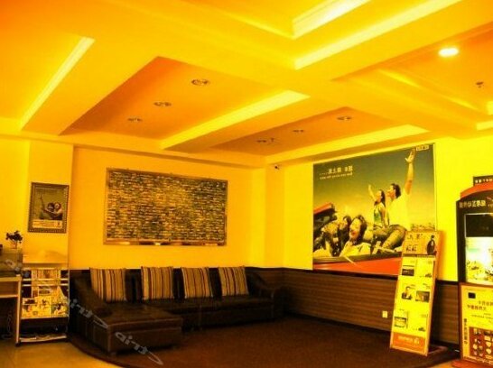 Friend Hotel - Photo3