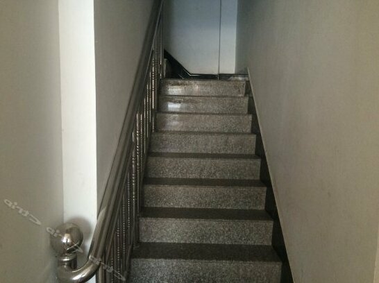 Jingyikang Hotel - Photo2