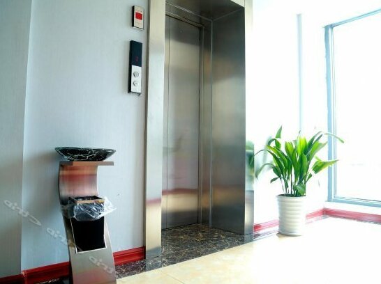 Super 8 Suining Xushahe Xintiandi - Photo2