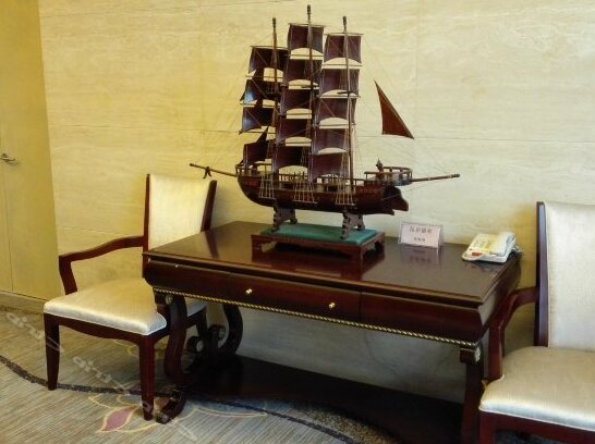 Weishanhu Holiday Hotel - Photo4