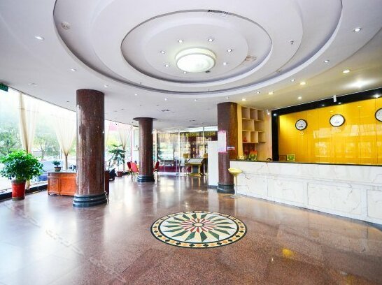 Xinyi Liangchen Hotel - Photo4