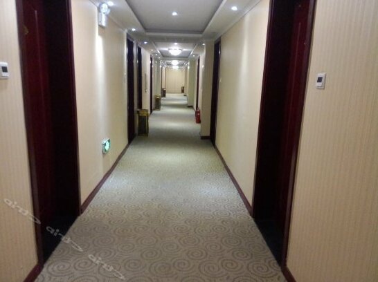 Yirujia Express Hotel - Photo2