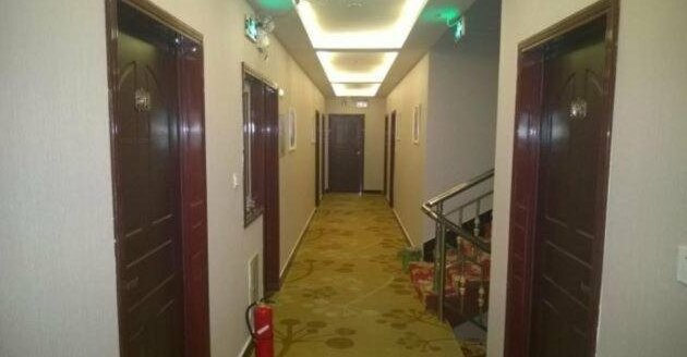 Jin Yuan Business Hotel - Photo4