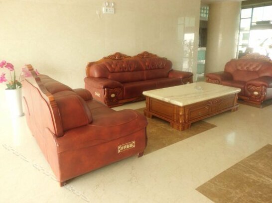 Luochuan Apple International Hotel - Photo4