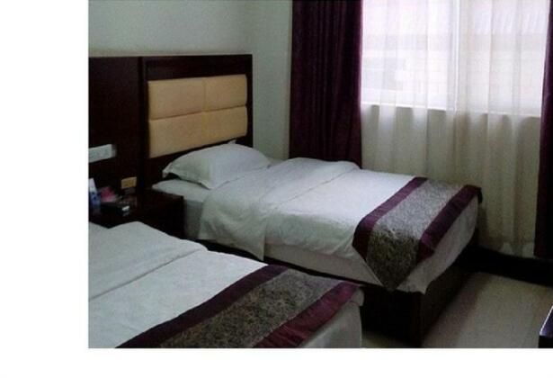 Luochuan Qindu Inn - Photo2