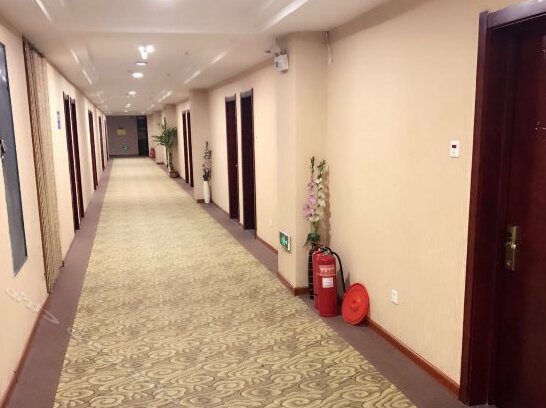 GreenTree Inn Yanji Time Square Business Hotel - Photo4