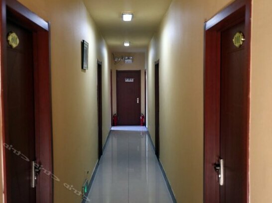 Rongchen Inn - Photo2