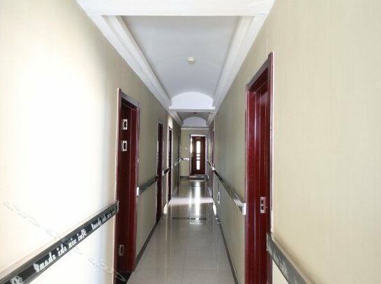 Ruixin Fashion Hotel - Photo4