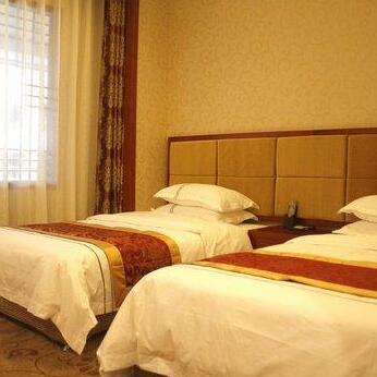 Yanji Happy Palace Hotel - Photo4