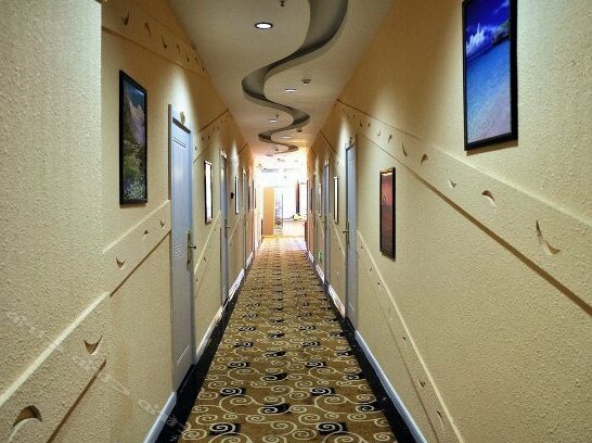 Yanji Lanman Theme Hotel - Photo2