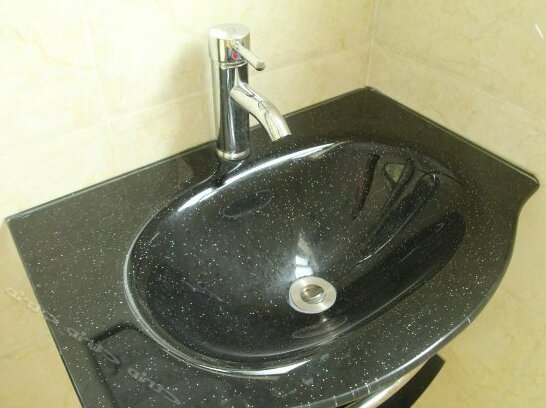 Shapa Bay Friend Family Inn - Photo2