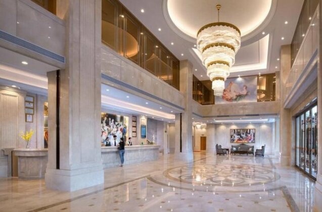 Vienna Hotel Yangchun International Shop - Photo2