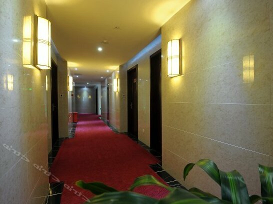Yangchun Haiyue Bay Business Hotel - Photo2