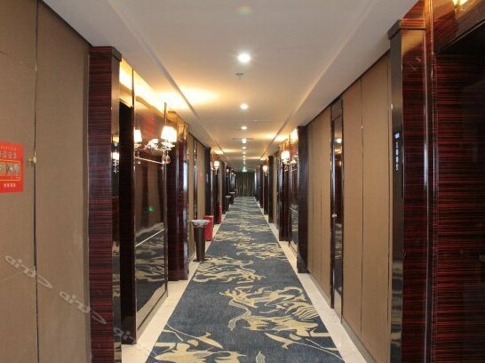Happy Rubik Business Hotel - Photo3