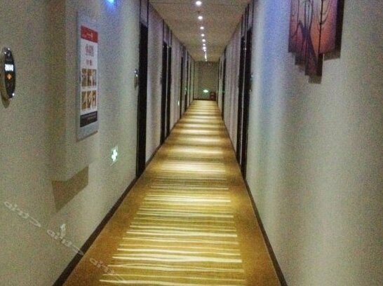 Junyi Chain Hotel - Photo4