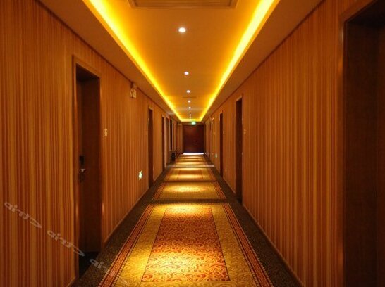 Rome Holiday Business Hotel - Photo2