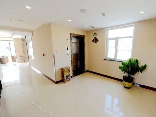 GreenTree Inn ShanDong YanTai Development Zone International Airport Shell Hotel - Photo4
