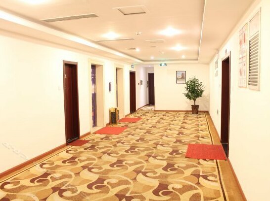 Super 8 Haiyang Jinhailuo Square - Photo3