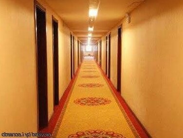 Super 8 Hotel Yantai - Photo3