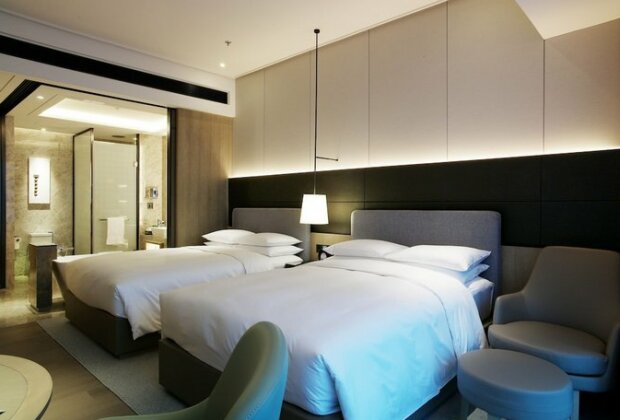 Yantai Marriott Hotel - Photo2