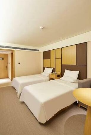 JI Hotel Yibin Laiying