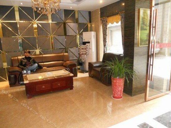 6+1 Business Hotel - Photo4