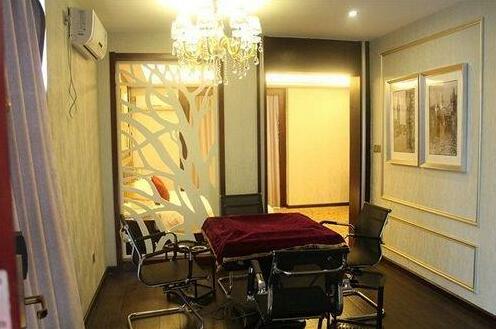 Eastbay Holiday Hotel - Photo5