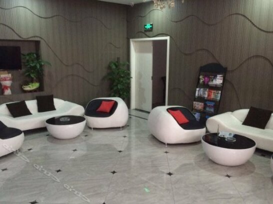 V Love Couples Theme Hotel - Photo3