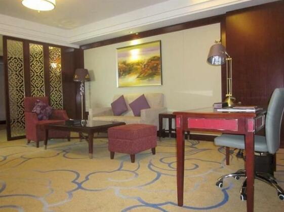 Yichang Golden Ray International Hotel - Photo3
