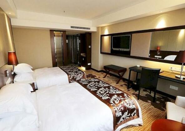 Yichang Riverside No 1 Hotel - Photo2