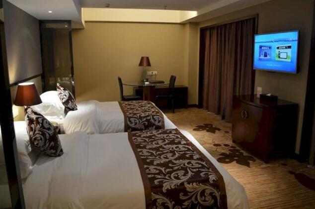 Yichang Riverside No 1 Hotel - Photo4