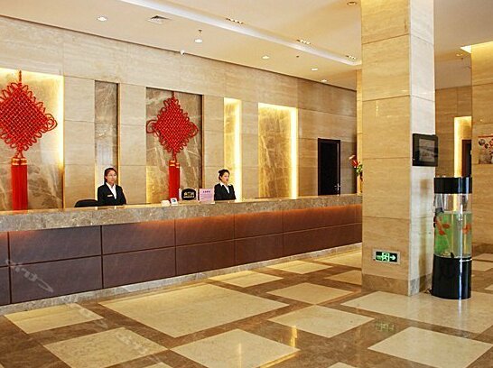 Yichun Hongdu Hotel - Photo2