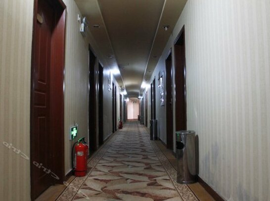 Lanhuahua Hotel Yinchuan West Gate - Photo4