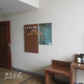 Super 8 Hotel Yinchuan Liang Tian Lu - Photo4