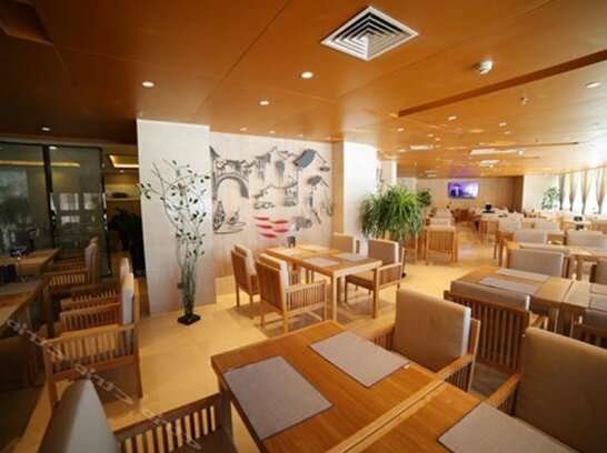 New Hongyun Hotel - Photo2