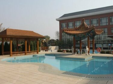 Royal Jingshan Mountain Hot Spring Hotel